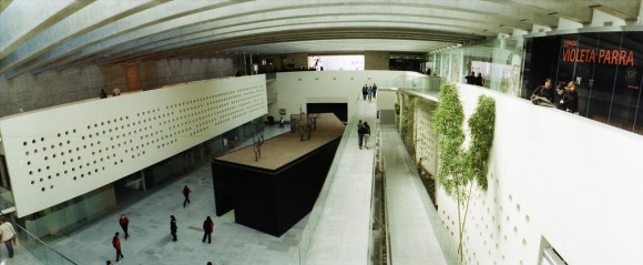 Centro Cultural La Moneda. © loestamosgrabando, via Flickr.