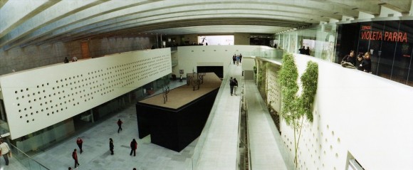 Centro Cultural La Moneda. © loestamosgrabando, vía Flickr.