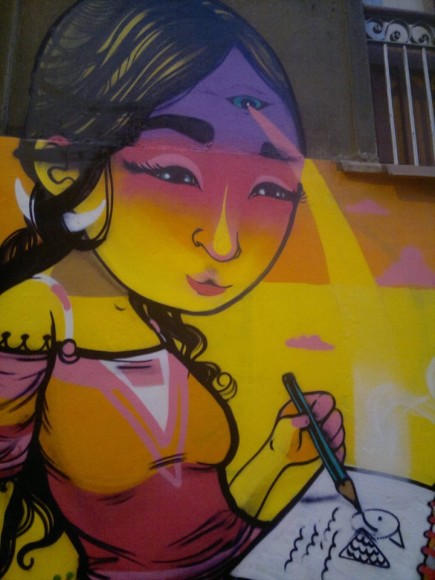 Mural en calle Urriola, centro de Valparaíso. Anis.