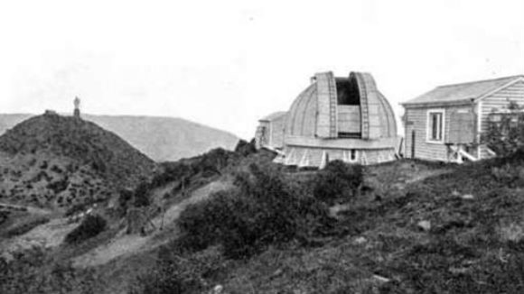 Observatorio Astronómico Manuel Foster. Fuente imagen: PUC