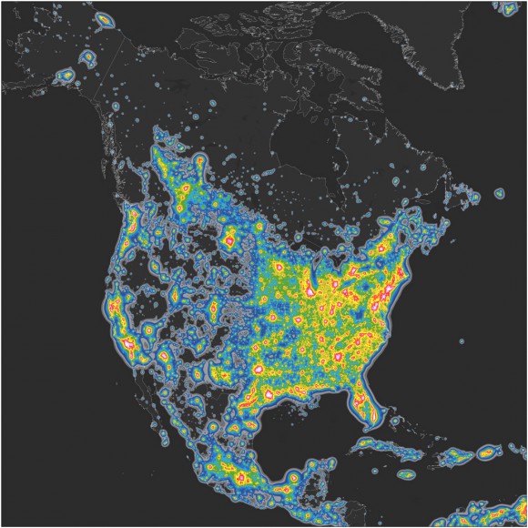 Mapa del brillo en América del Norte. © Elaborado por Fabio Falchi et al. Sci Adv 2016;2:e1600377. Publicado en AAAS. CC BY-NC