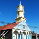Iglesia Chonchi Foto por Roberto Herrera Wikimedia Commons