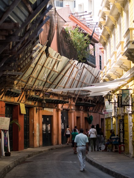 Remodelaciones en centro histórico de Cartagena de Indias. Image © Tue S. Dissing [Flickr], bajo licencia CC BY 2.0