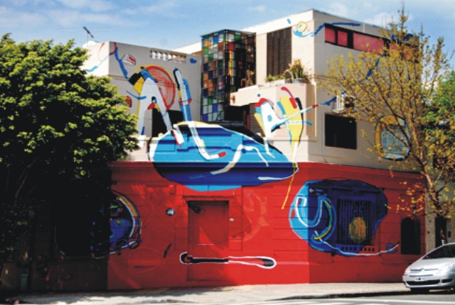 Los graffitis ganan la calle 01 - de PELOS DE PLUMA