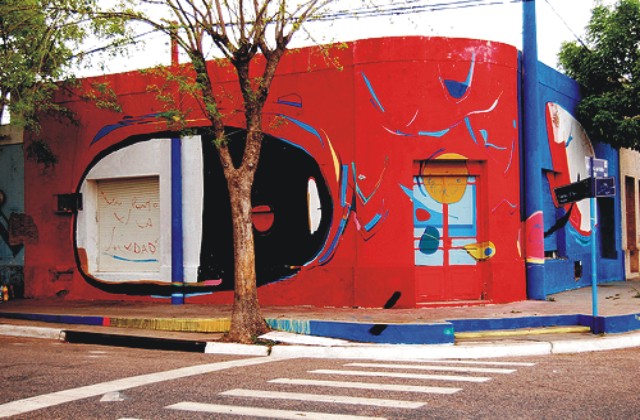 Los graffitis ganan la calle 05 - de PELOS DE PLUMA