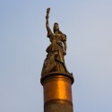 Estatua al Centenario