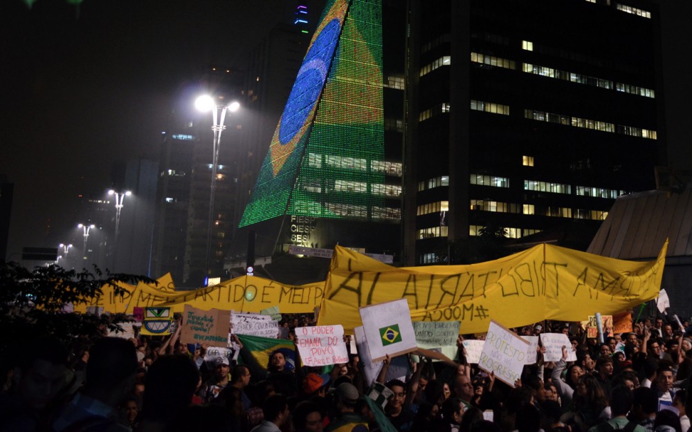 Sao Paulo, Brasil. "O Povo Acordou". © Carlos Valera, vía Flickr.