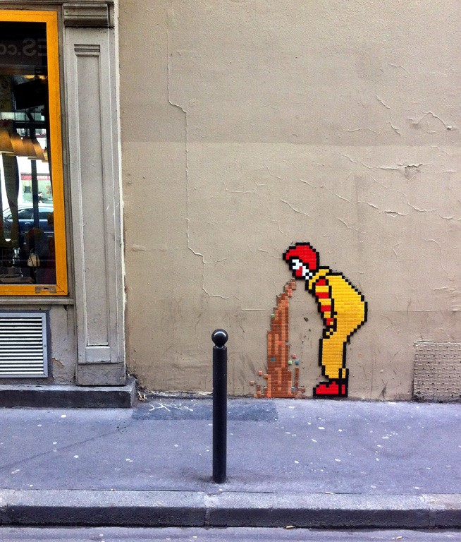 Street-Art-at-Rue-Édouard-Lockroy-Paris-11ème-arrondissement-France