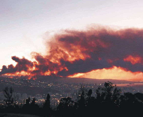 Incendio en cerros de Valparaíso
