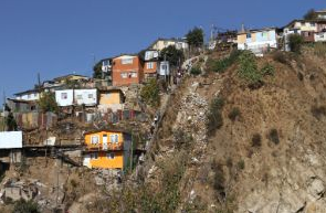 Cerros Valparaíso sin servicios de emergencia