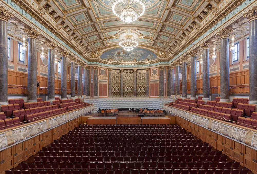 5º Lugar Wiki Loves Monuments International 2013. Congreso y sala de conciertos en Wiesbaden, Alemania. © Martin Kraft