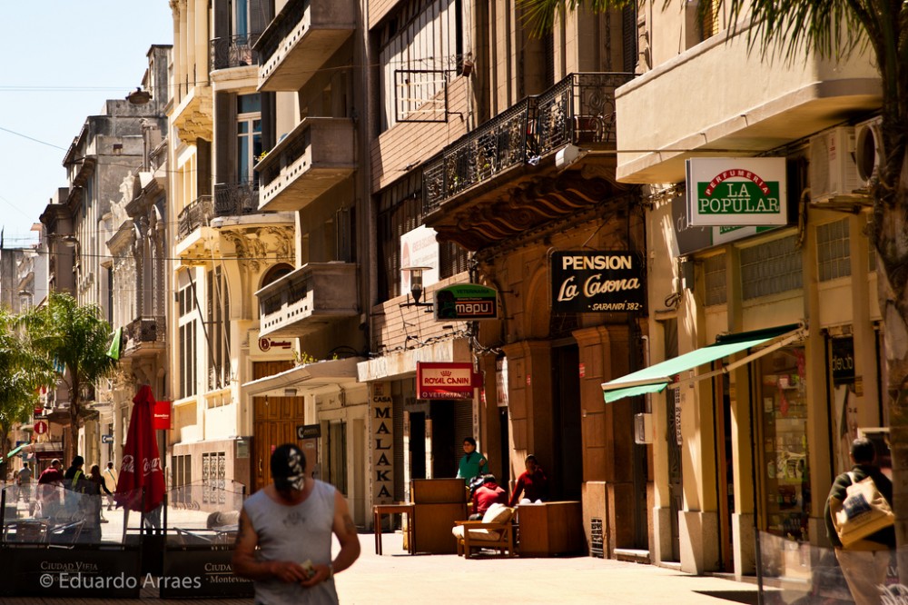 Ciudad Vieja de Montevideo. © Duda Arraes, vía Flickr