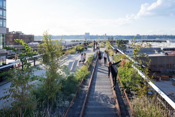 1407_High_Line_At_The_Rail_Yards___Photo_By_Iwan_Baan