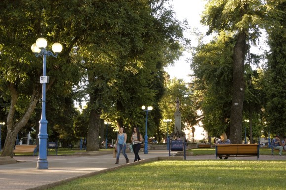 Plaza de Armas de Chillán. Fuente imagen: Municipalidad de Chillán.